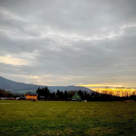 Apartman Eden Bystrice  Exteriér fotografie